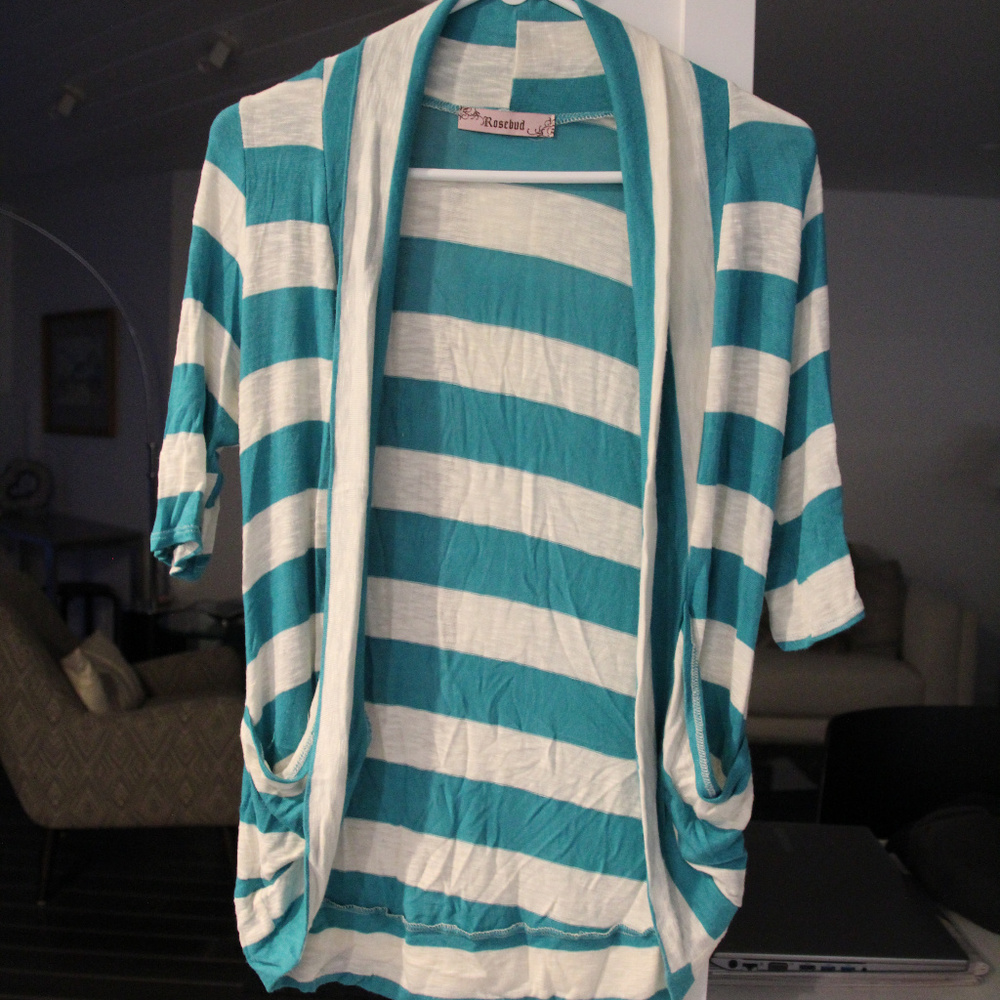 Francesca's Striped 3/4 Sleeve Sweater